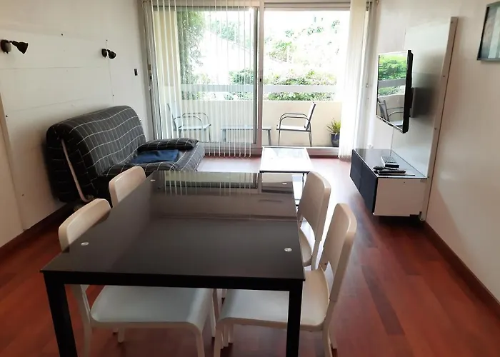 Ty Nevet - Appartement Avec Balcon Et Parking Prive