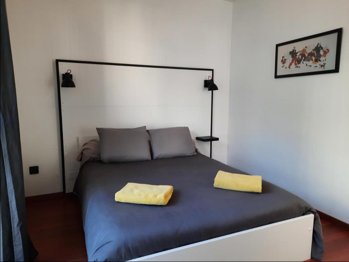 Ty Nevet - Avec Balcon Et Parking Prive